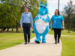Federal MP Patrick Gorman - Asthma WA mascot Puffer and Asthma WACEO Donna Rendell